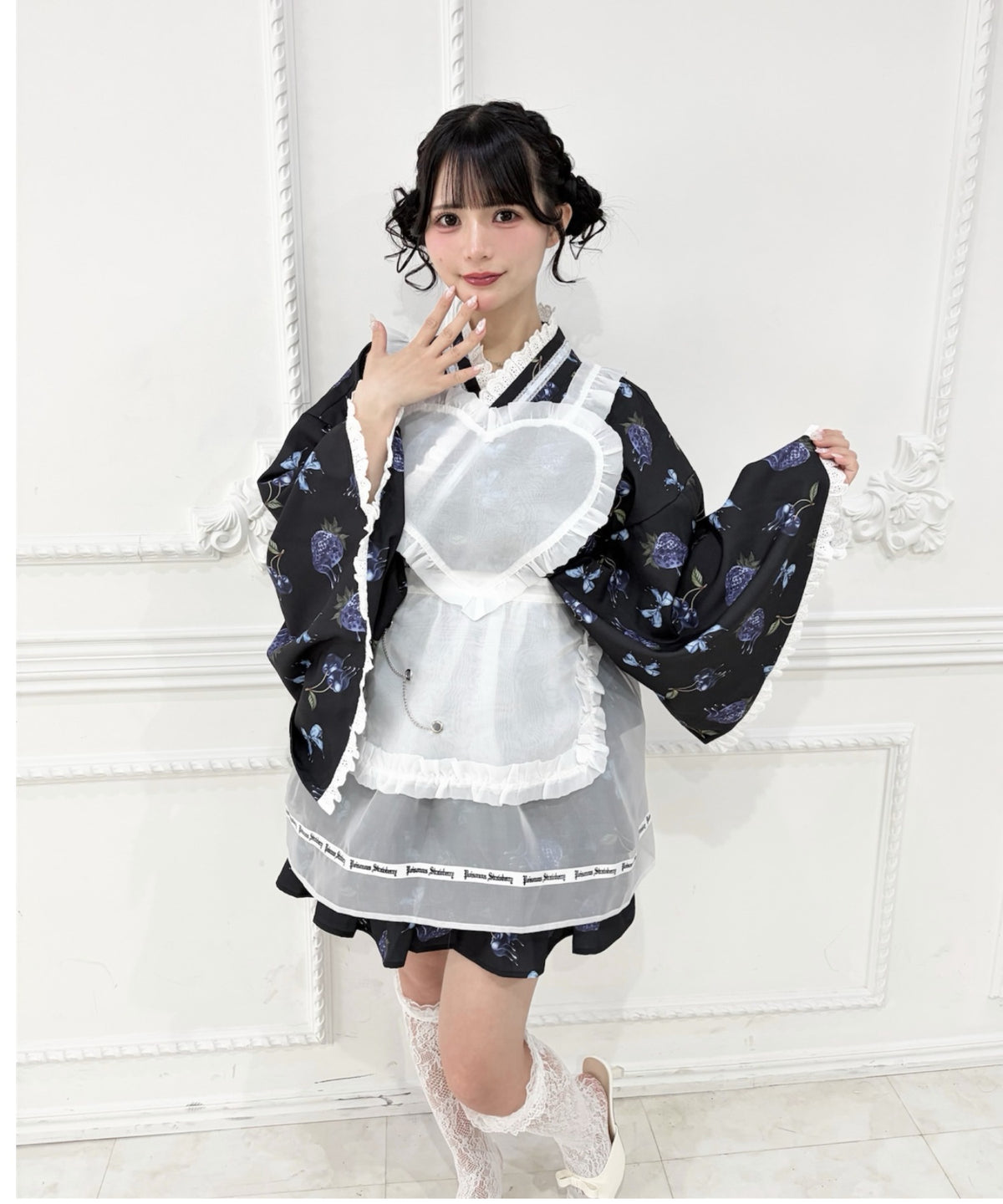 Jamieエーエヌケー [One-piece type] Heart Apron Gothic Strawberry Yukata Dress