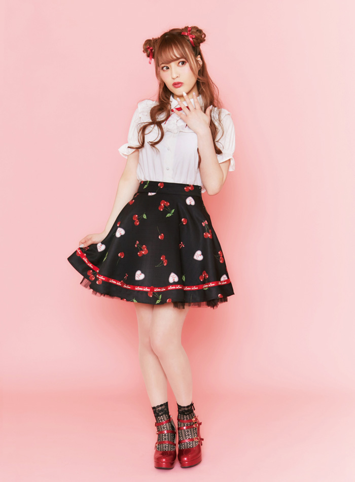 Lacy heart cherry Collection